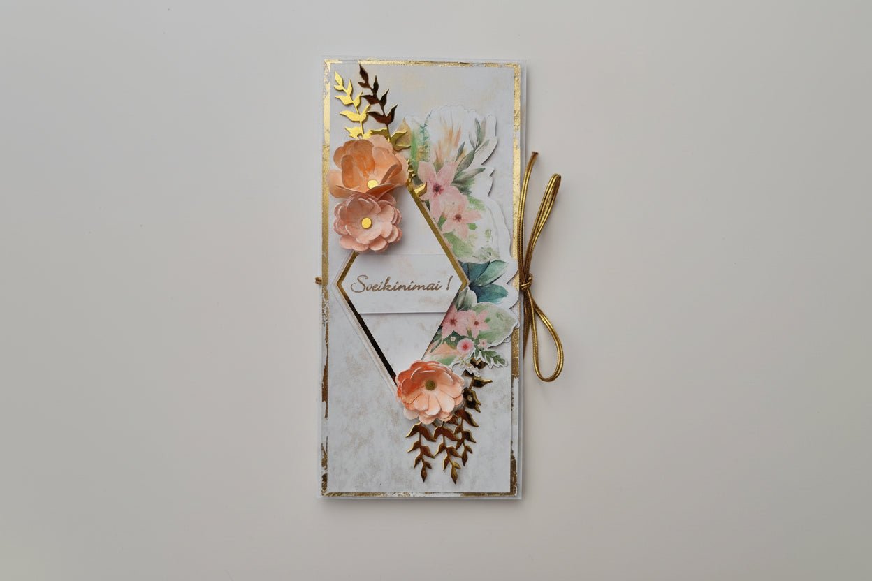 Rankų darbo atvirukas "Sveikinimai" su auksiniais akcentais - Dodeco