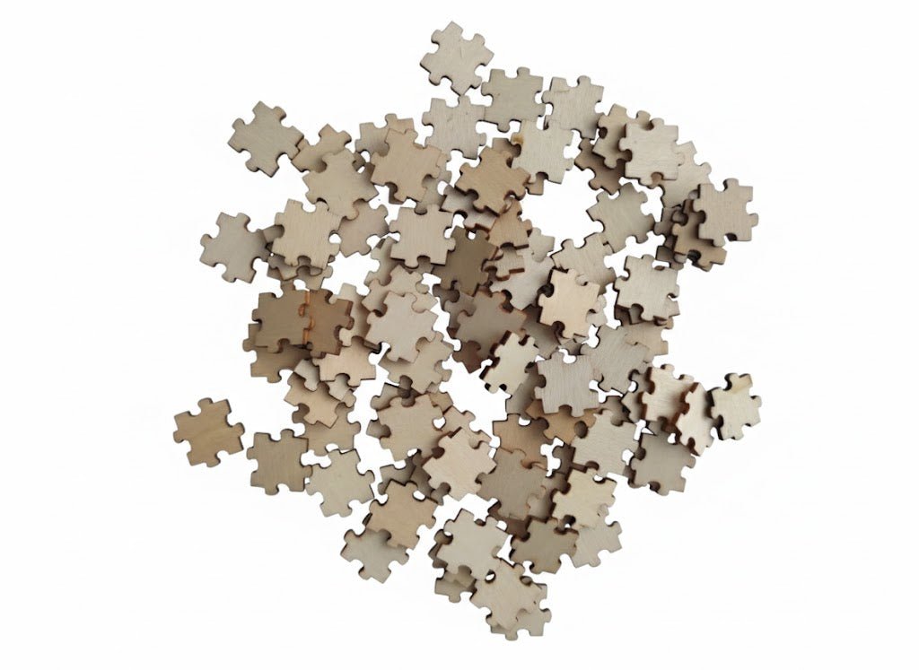 Medinės detalės „Dėlionės“ - 100 vnt. (2 × 2 cm) - Dodeco